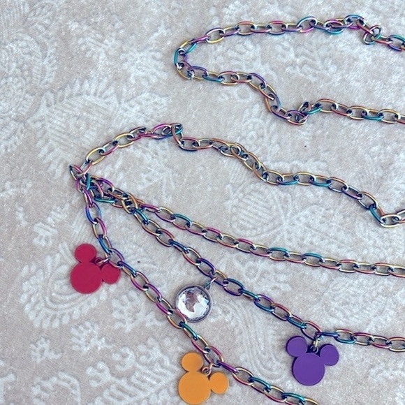 Brand New Disney Buckle-Down Mickey Mouse Colorful Rainbow Charm Chain Belt - Picture 2 of 13